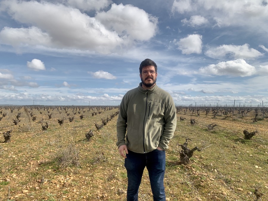 Manuel Cantalapiedra, a winemaker who plays to his own tune